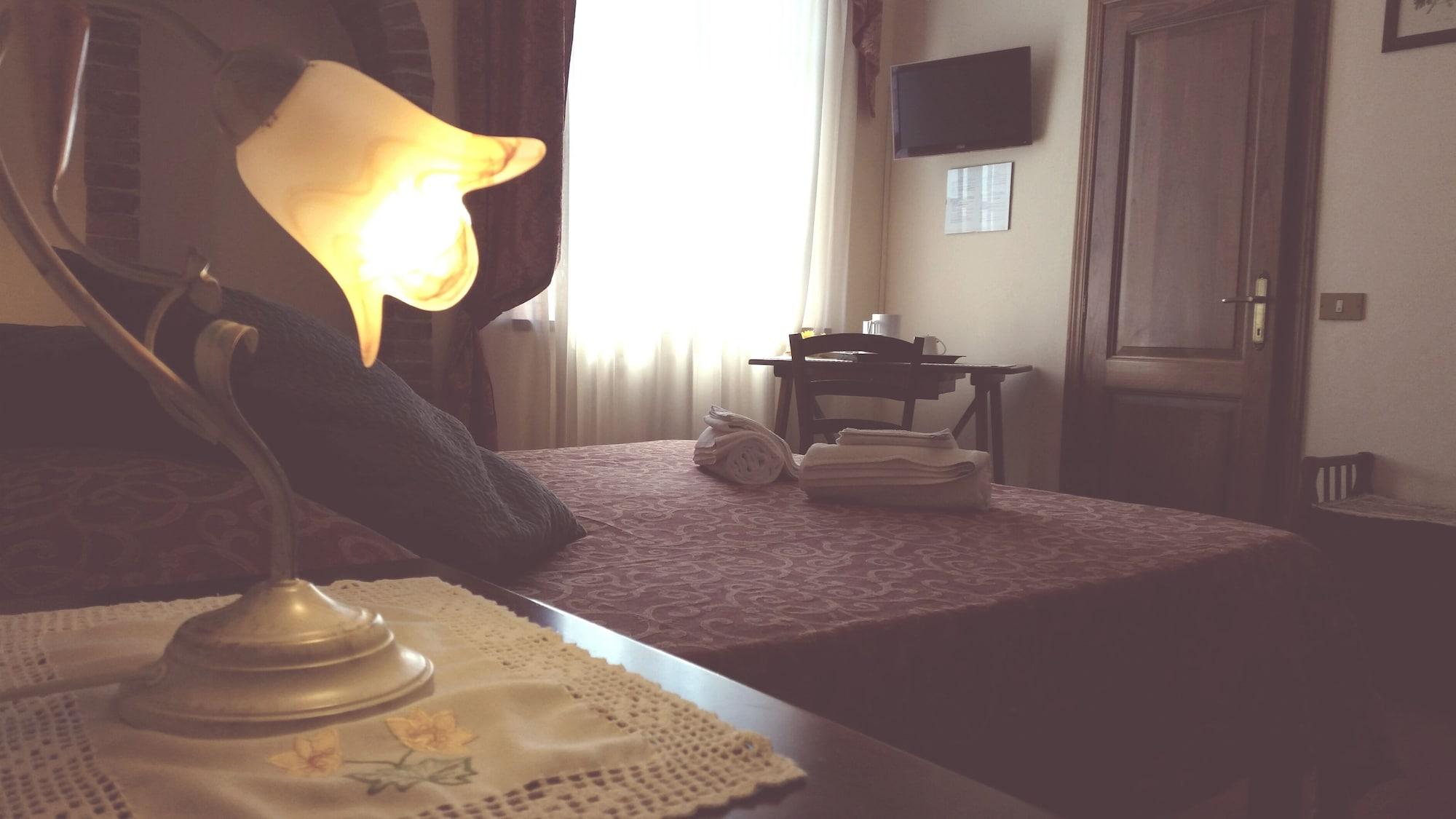 B&B Casale Virgili เซียนา ภายนอก รูปภาพ