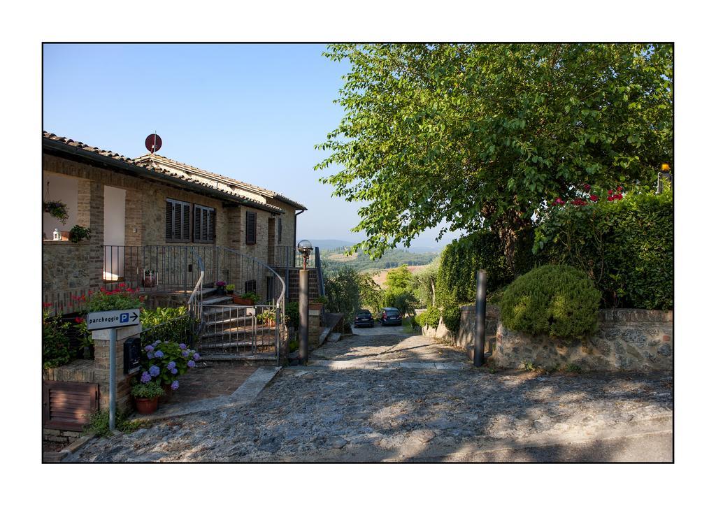 B&B Casale Virgili เซียนา ภายนอก รูปภาพ