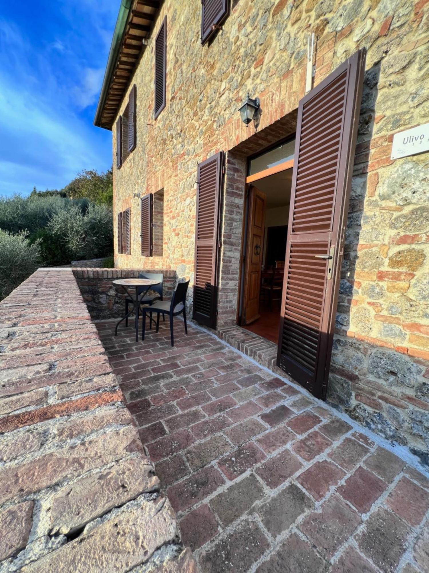 B&B Casale Virgili เซียนา ภายนอก รูปภาพ